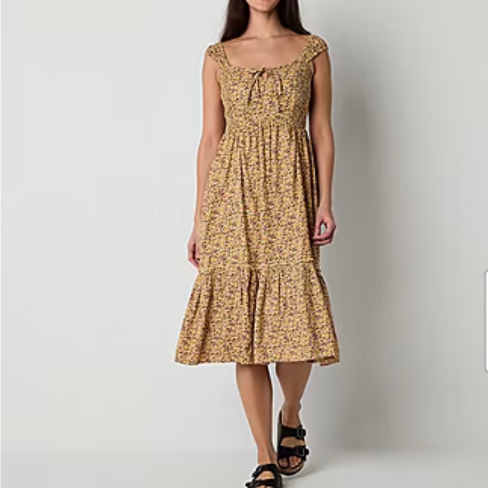 Arizona Jean Company Yellow Floral Midi Dress